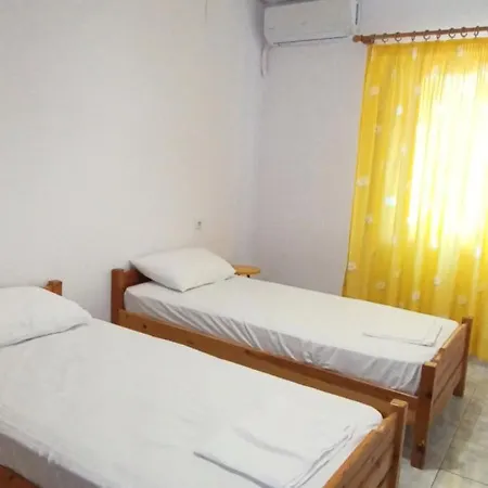 Catalina Apartment *
